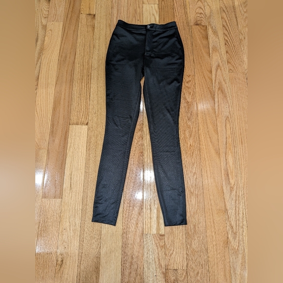 NWT SKIMS DISCO PANT IN ONYX SIZE XS - Picture 7 of 7